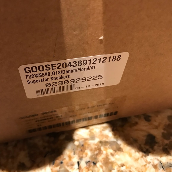 Golden Goose sneakers - Picture 5 of 6